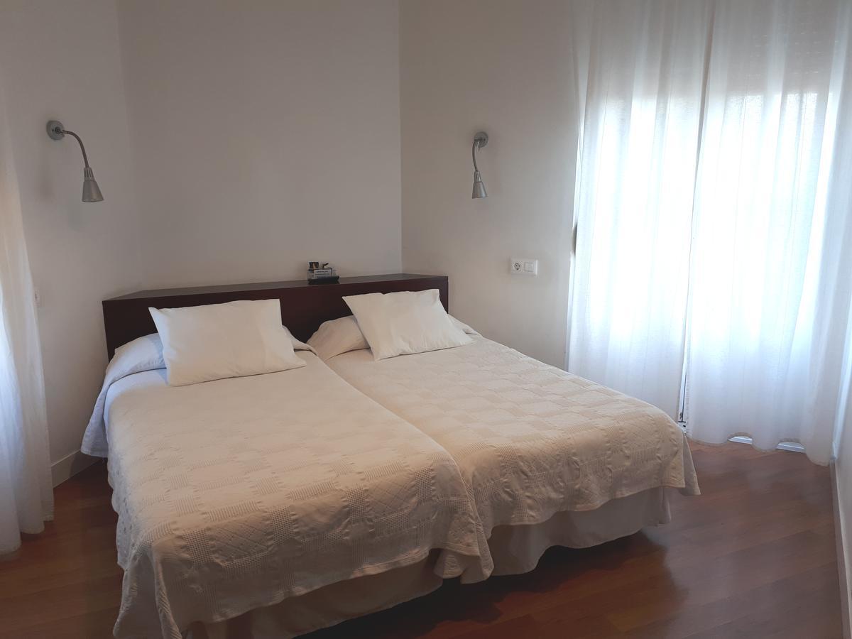 Hostal Santa Isabel Madrid Eksteriør bilde